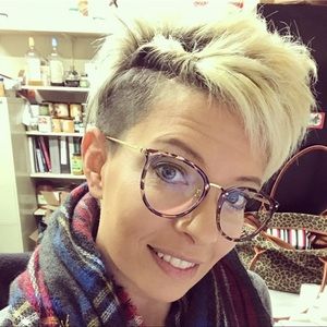 Meet your Posher, Ashley